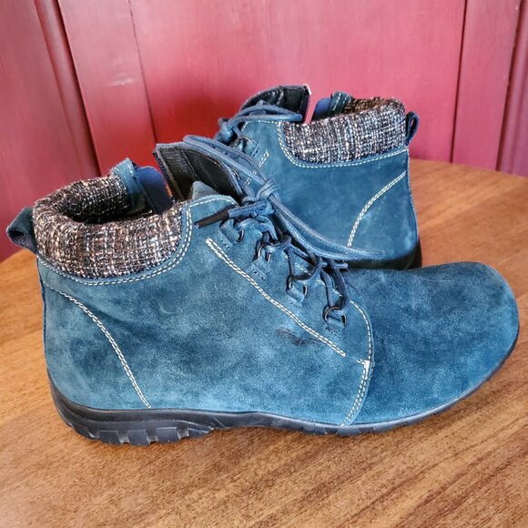 PROPET Delaney Side Zip Waterproof Blue Suede Ankle Boots - Picture 2 of 5